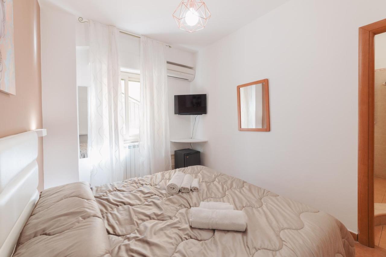 Fontana Vecchia Bed & Breakfast 3*